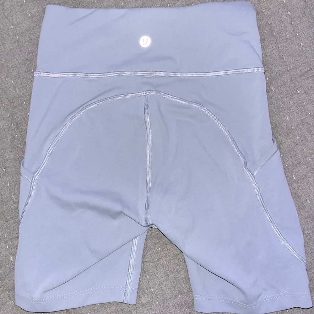 Lululemon Fast And Free High Rise Short 6” Size 2 Color “Blue Cast”